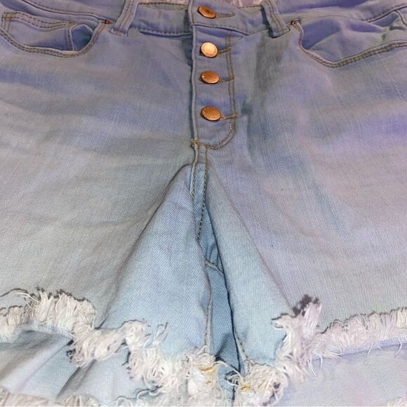 Universal Threads Juniors Size 8/29 Light High Rise Jean Shorts - Picture 2 of 7